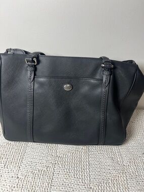 Coach Peyton Leather Double zip handbag